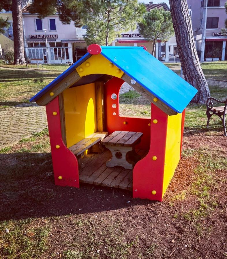 Mirta Deluxe: Seaside Serenity Apartment Novigrad  Exterior photo